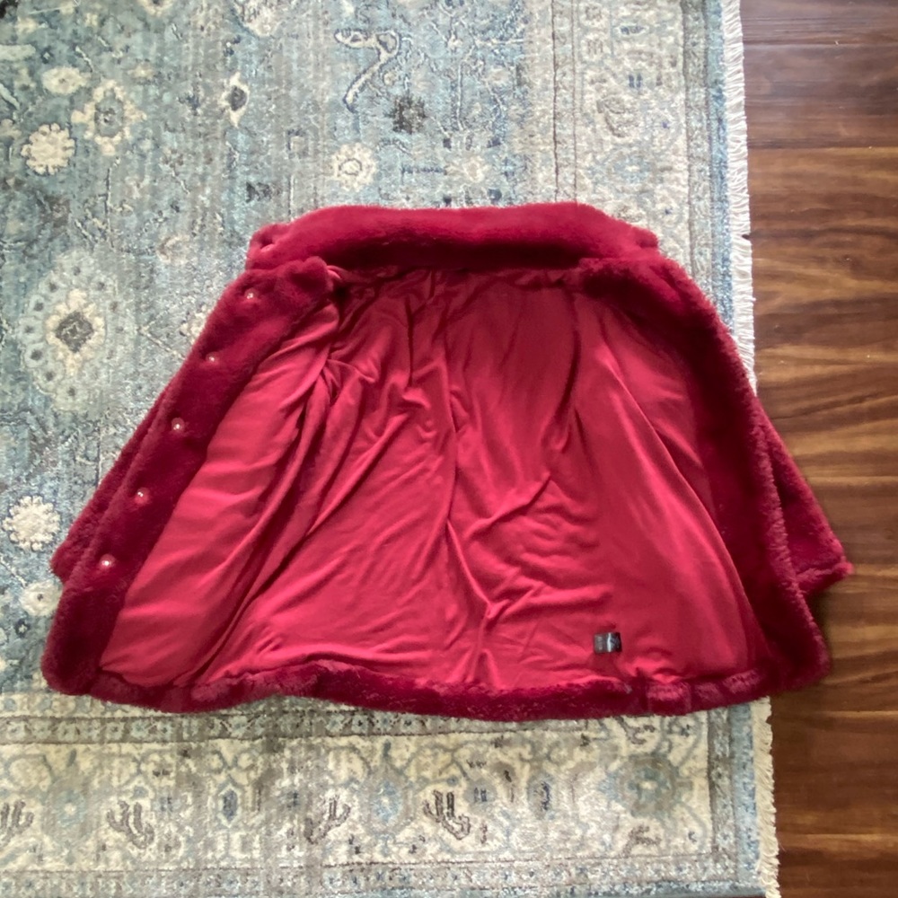 Red Jacket - Picture 2 of 4
